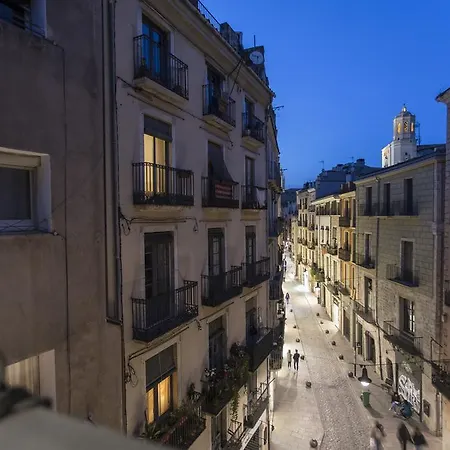 Apartment Bravissimo Cort Reial-2b