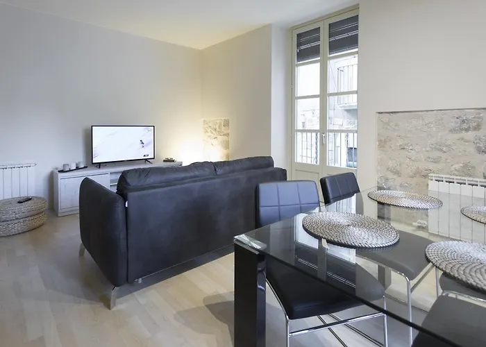 Bravissimo Cort Reial-2b Appartamento *